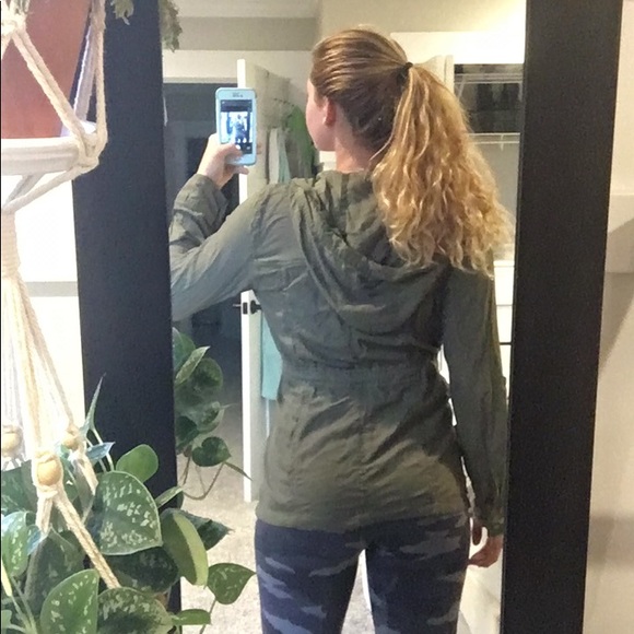 ARMY GREEN JACKET - Picture 3 of 5